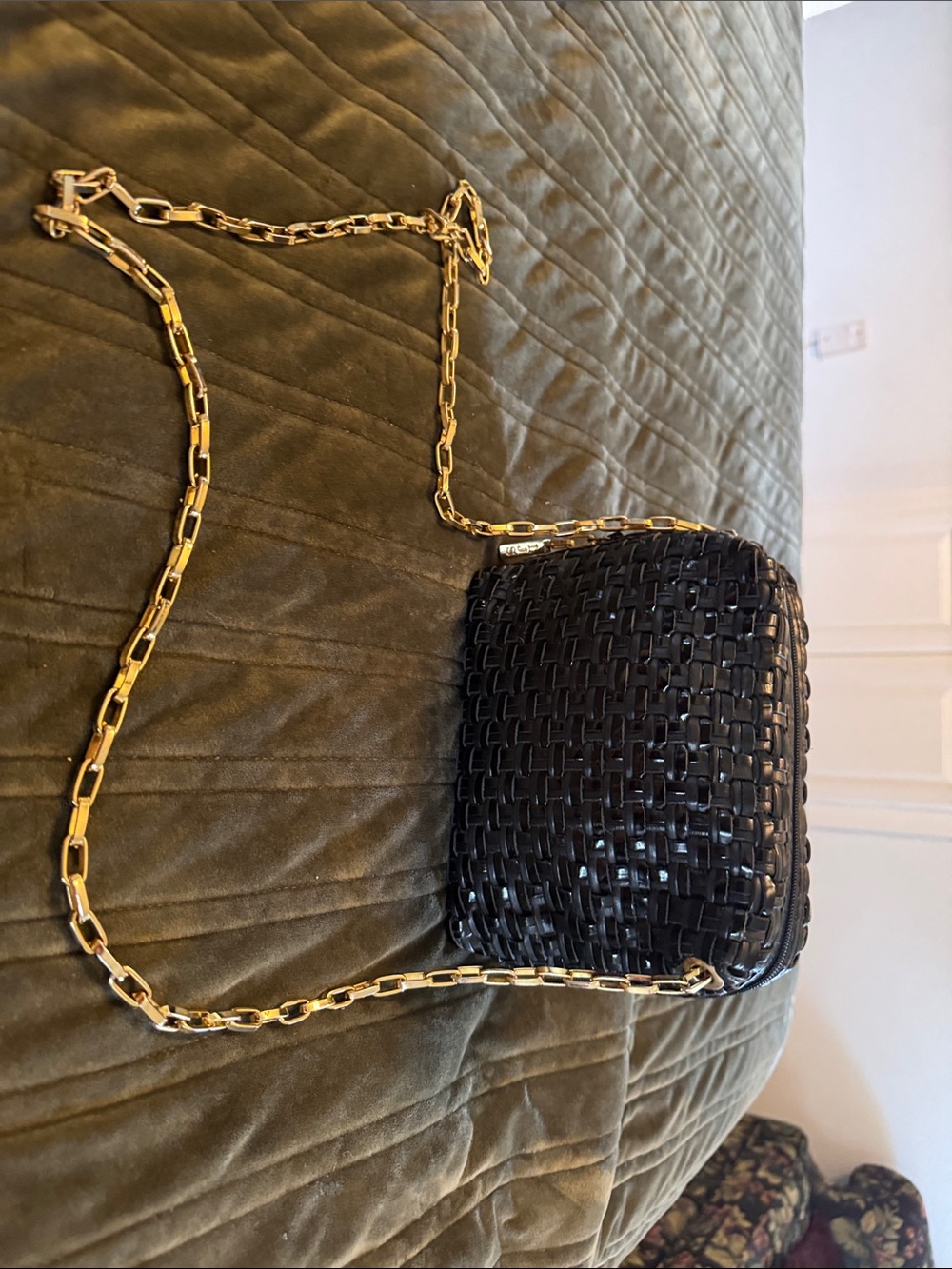 Black Woven Crossbody Bag with Gold Chain